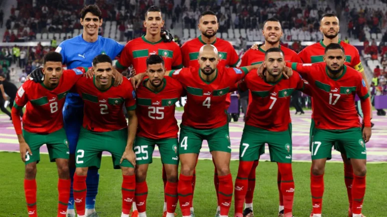أشرف حكيمي وياسين بونو يمثلان المغرب في قوائم جوائز الأفضل لعام 2025 التي أعلنتها مجلة فرانس فوتبول الفرنسية.
